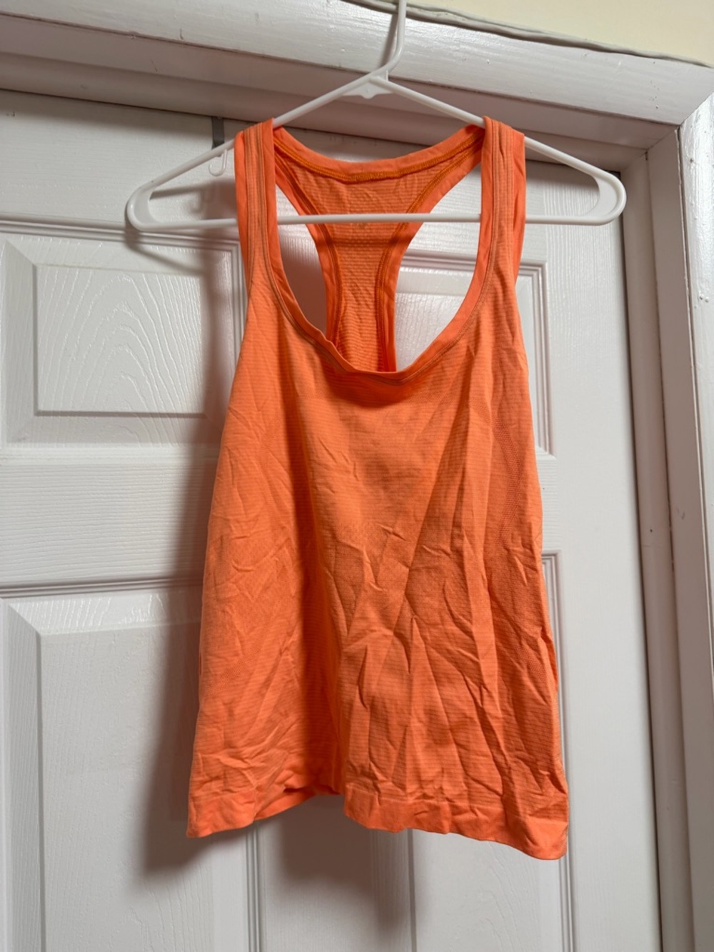 Lululemon Swiftly Tech Racerback Tank Top 2.0 *Race Length SIZE 10 Orange Soda